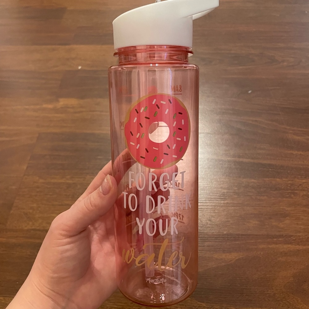 Water bottle
